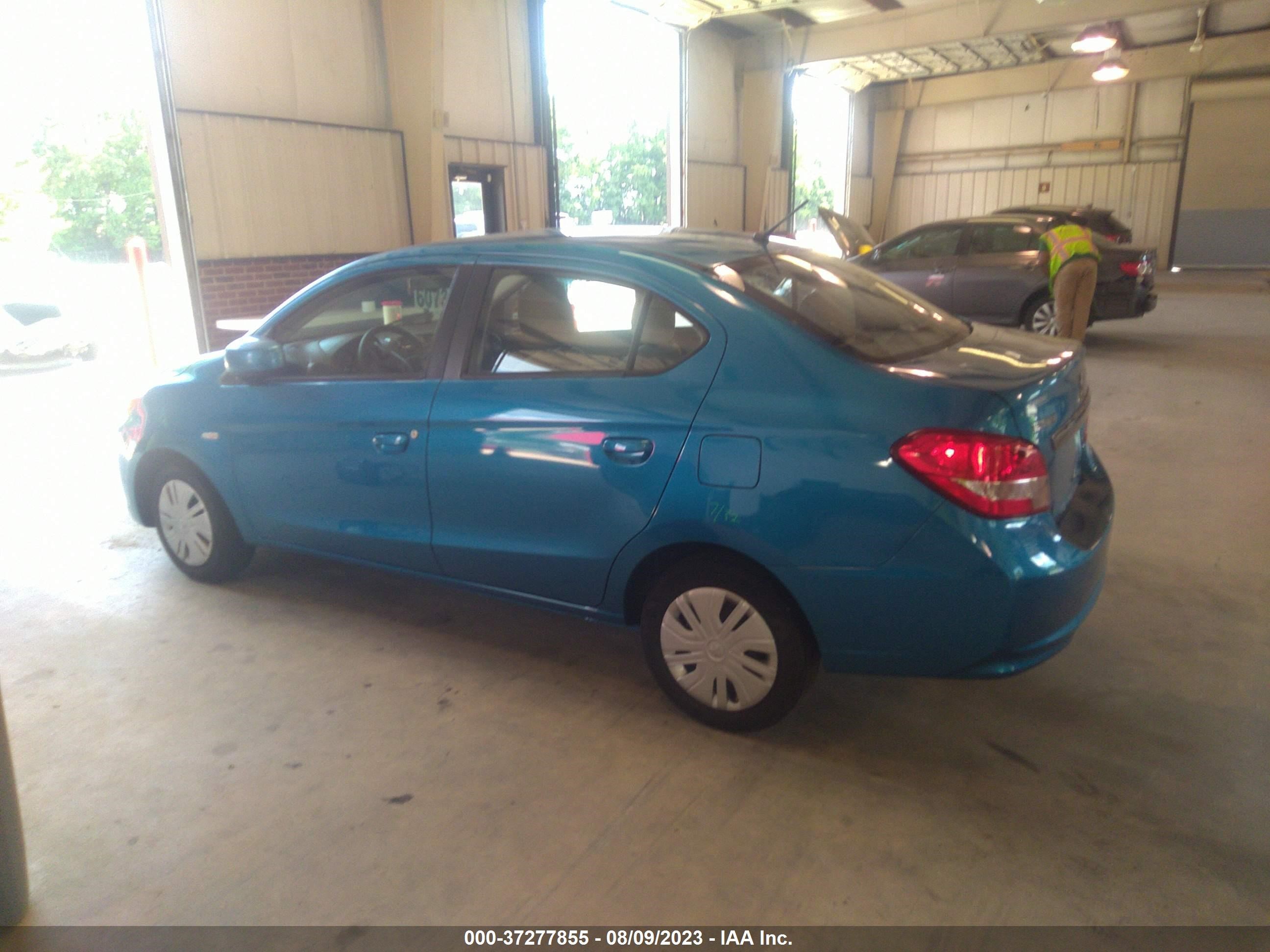 Photo 13 VIN: ML32F3FJ9JHF03656 - MITSUBISHI MIRAGE 