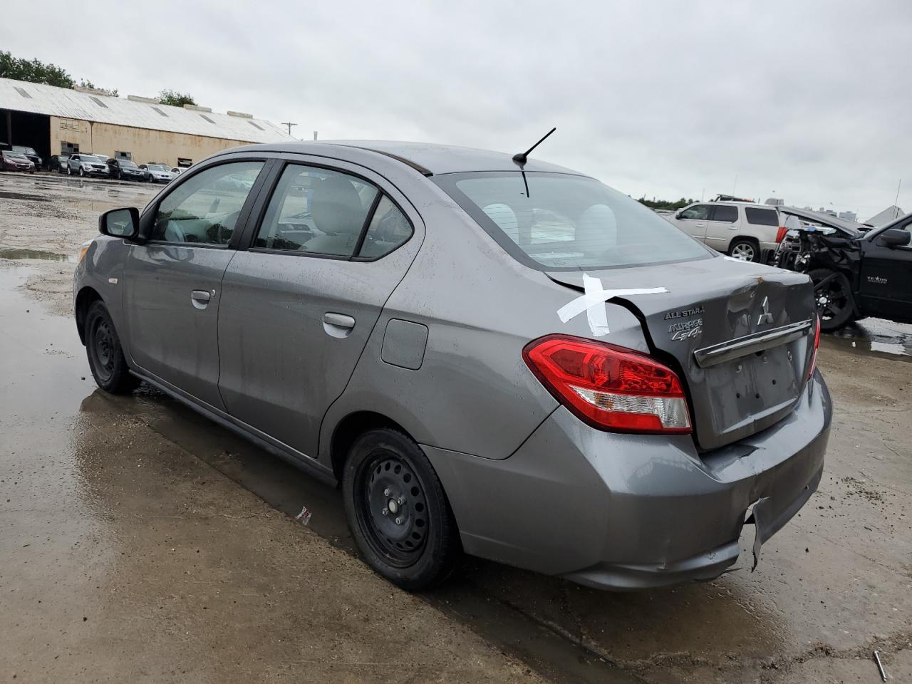 Photo 1 VIN: ML32F3FJXLHF05497 - MITSUBISHI MIRAGE 