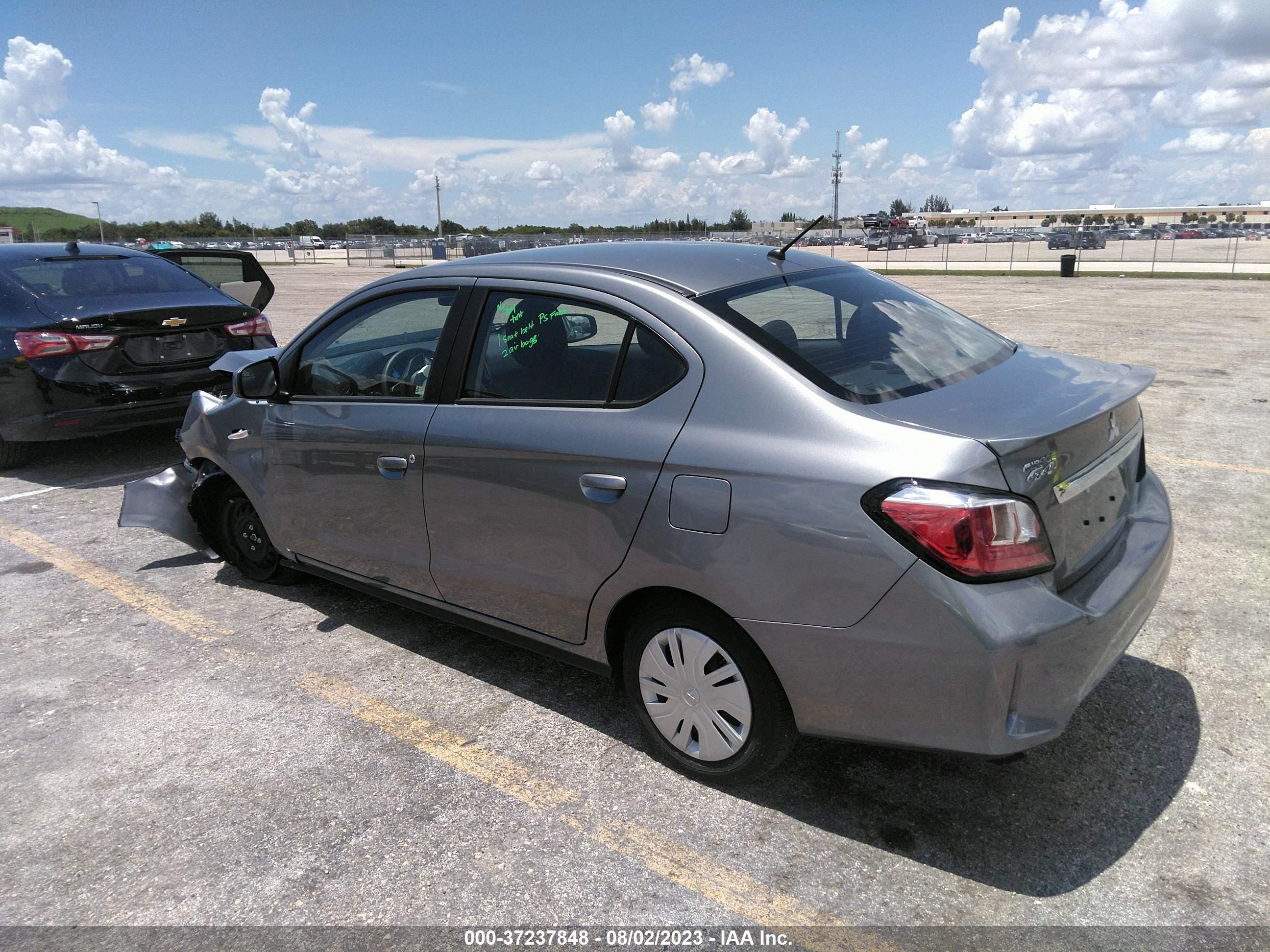 Photo 2 VIN: ML32FUFJ0PHF03883 - MITSUBISHI MIRAGE 