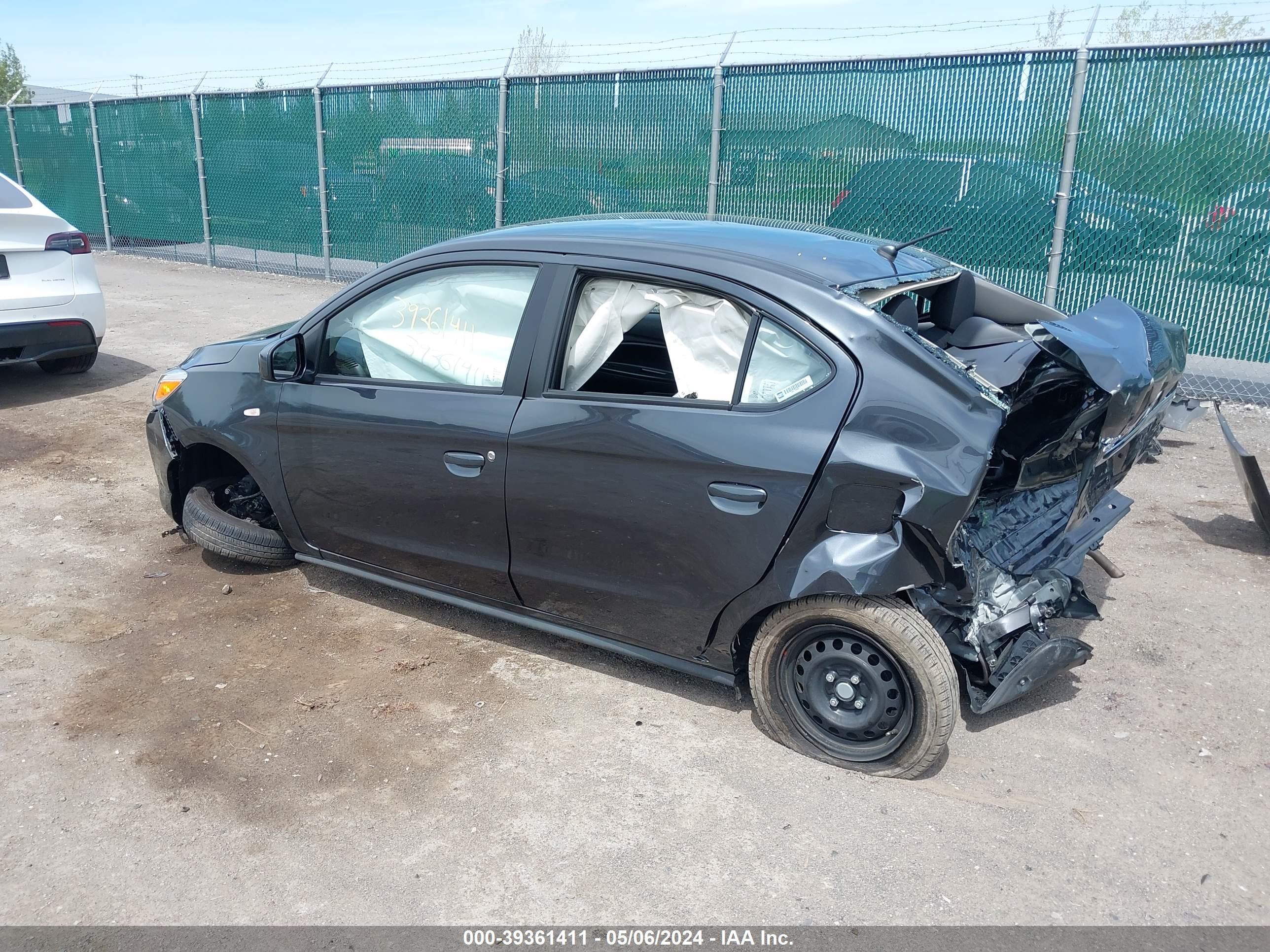 Photo 2 VIN: ML32FUFJ4RHF04375 - MITSUBISHI MIRAGE 