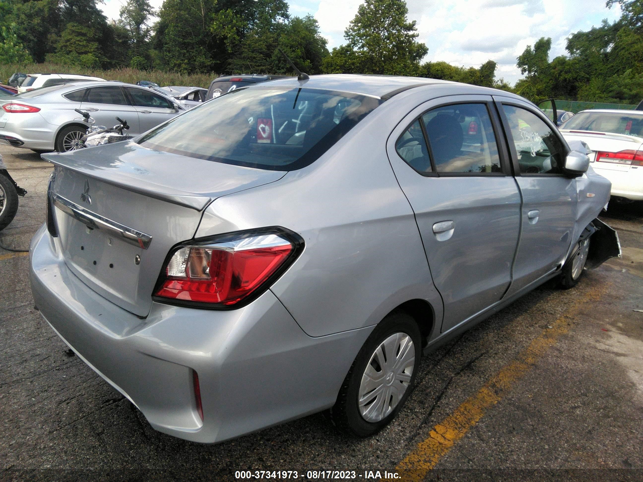 Photo 3 VIN: ML32FUFJ5MHF03048 - MITSUBISHI MIRAGE 