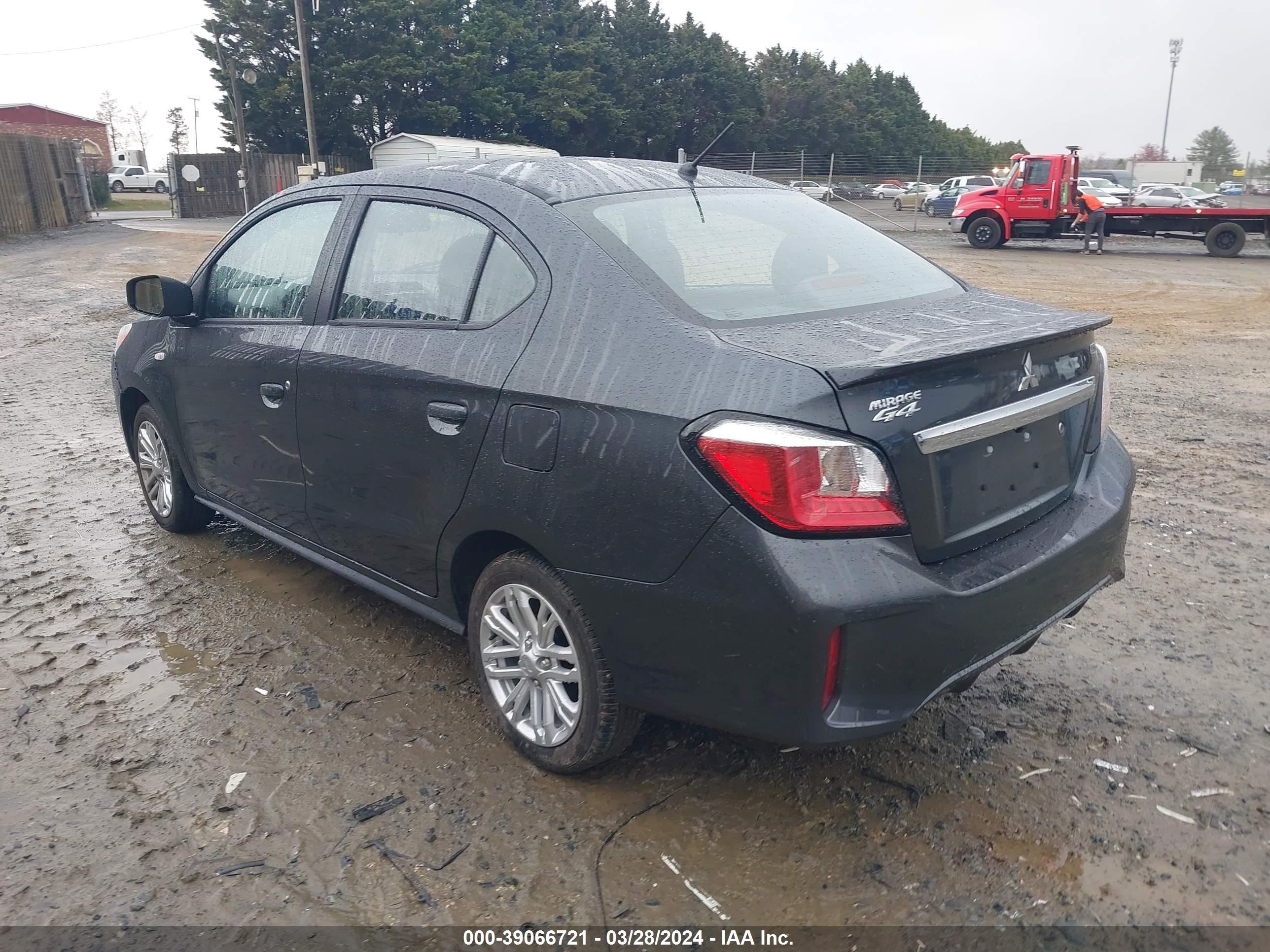 Photo 2 VIN: ML32FUFJ5RHF04689 - MITSUBISHI MIRAGE 