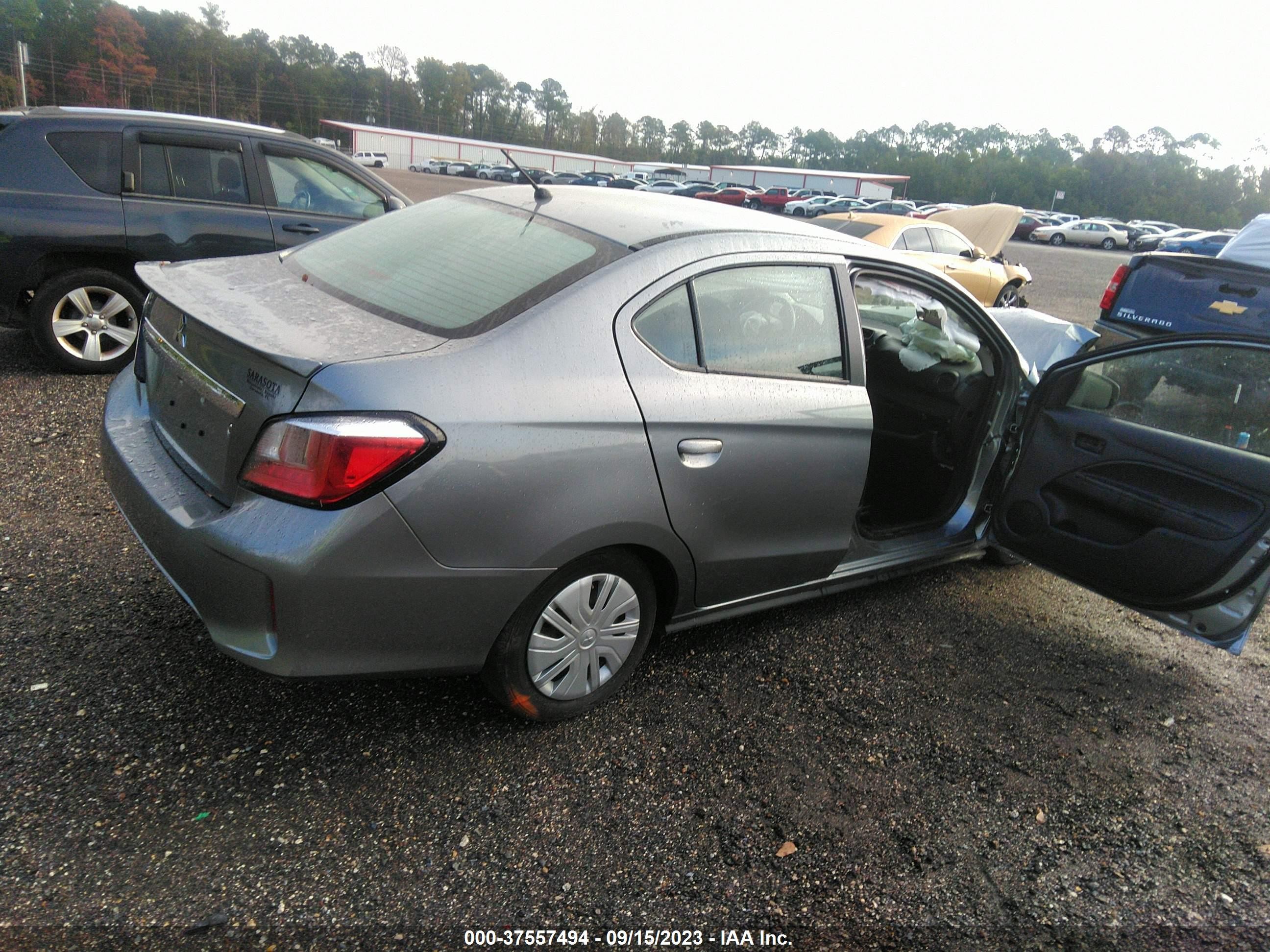 Photo 3 VIN: ML32FUFJ6PHF01281 - MITSUBISHI MIRAGE 