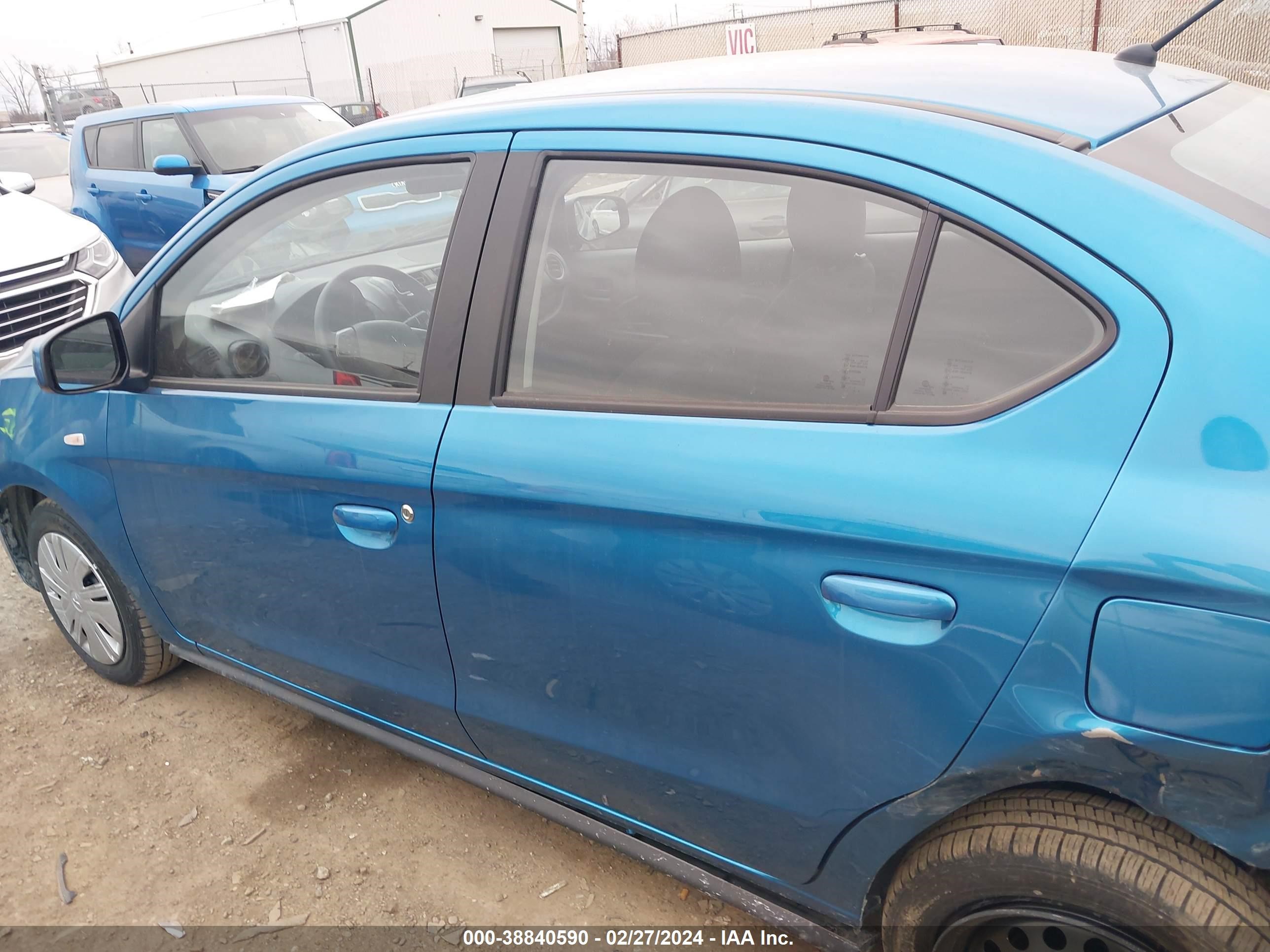 Photo 13 VIN: ML32FUFJ6RHF00747 - MITSUBISHI MIRAGE 