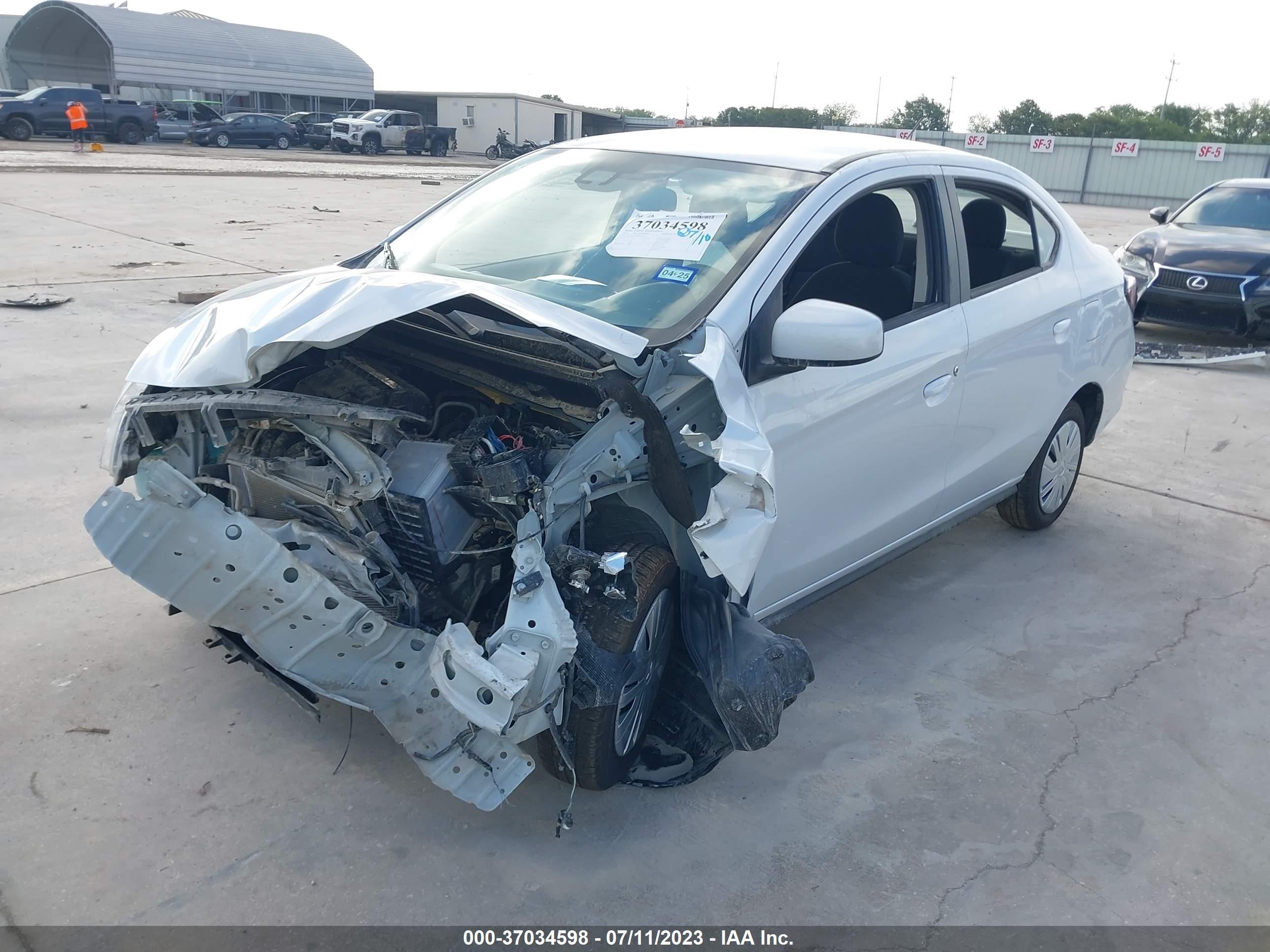 Photo 1 VIN: ML32FUFJ7PHF03931 - MITSUBISHI MIRAGE 