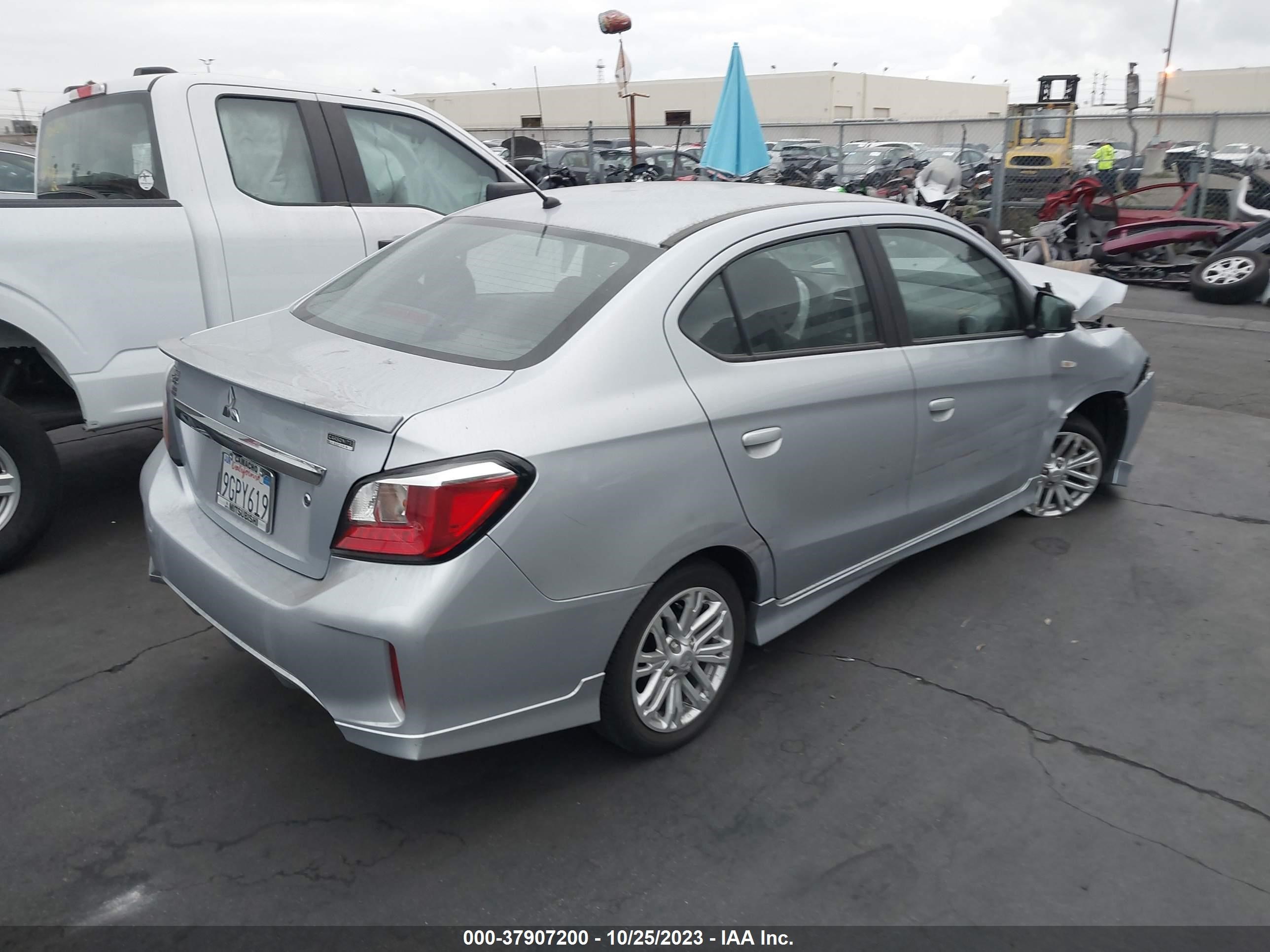 Photo 3 VIN: ML32FUFJ8MHF04131 - MITSUBISHI MIRAGE 