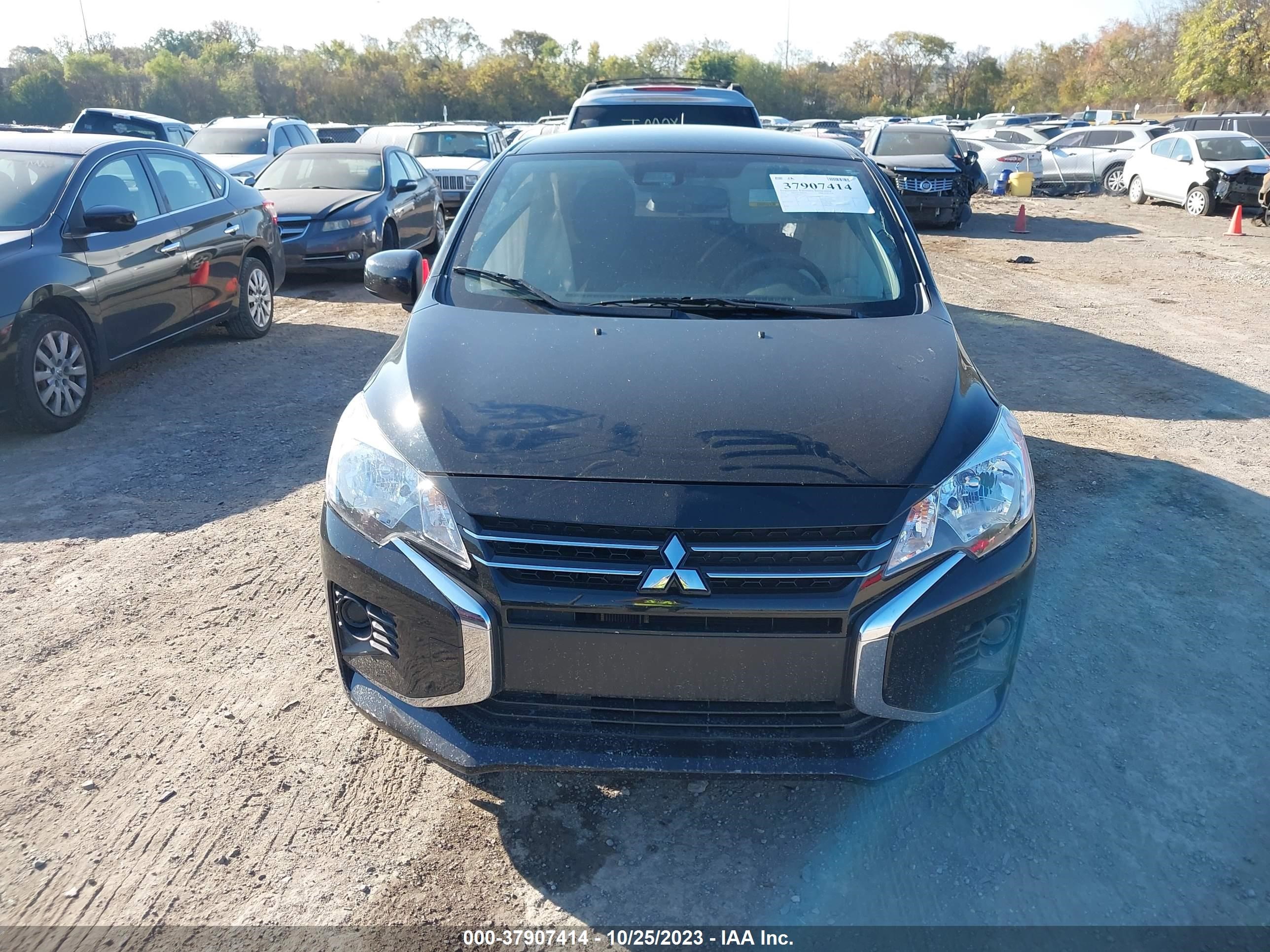 Photo 11 VIN: ML32FUFJ8PHF01766 - MITSUBISHI MIRAGE 