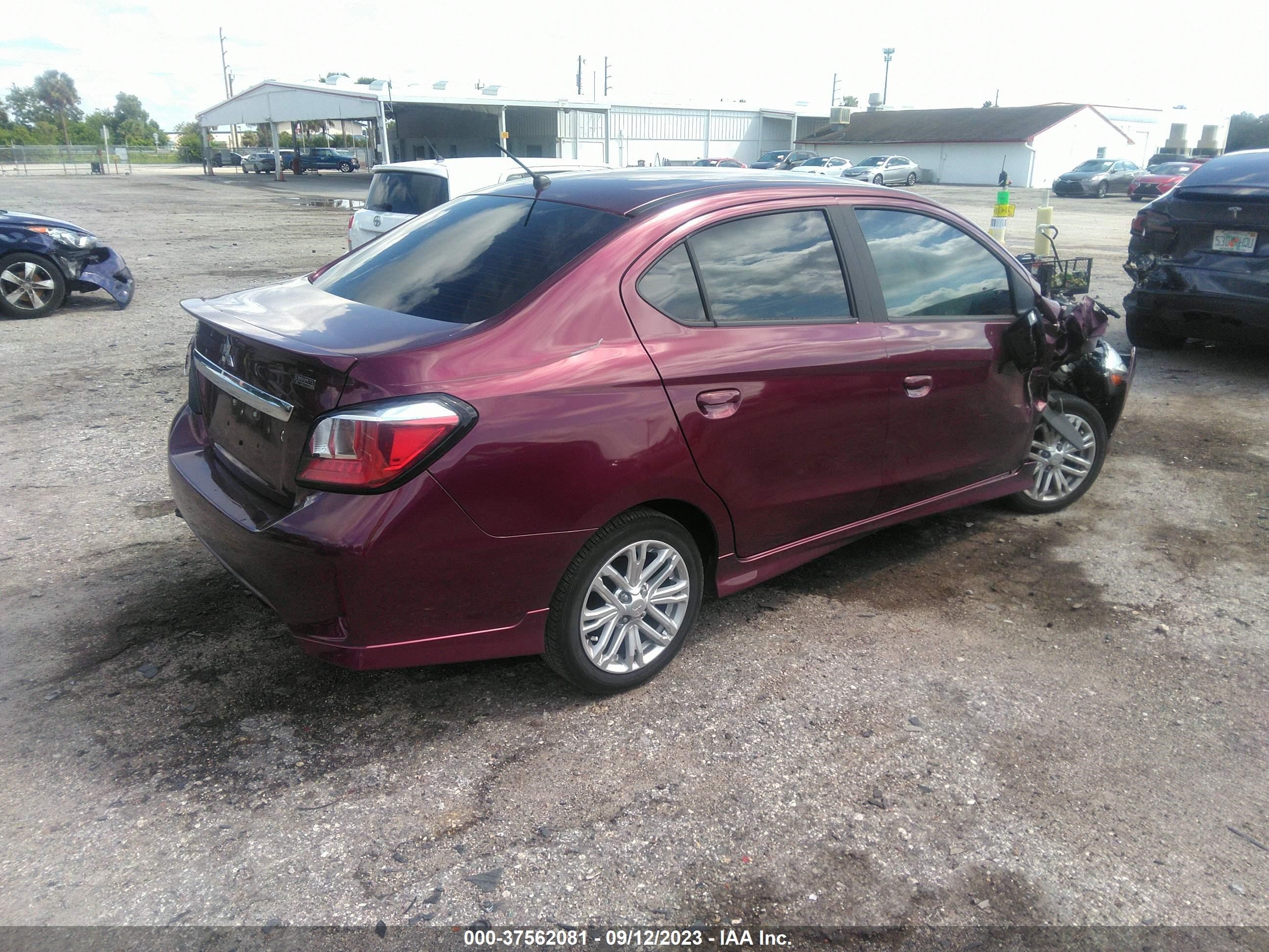 Photo 3 VIN: ML32FUFJ9MHF04980 - MITSUBISHI MIRAGE 