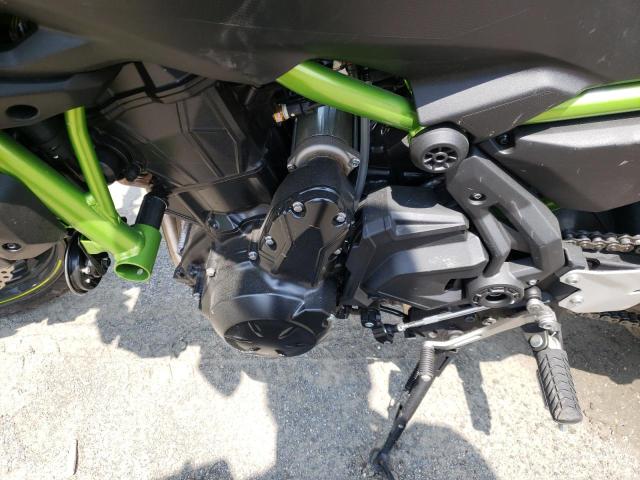 Photo 6 VIN: ML5EREL14NDA51284 - KAWASAKI ER650 L 