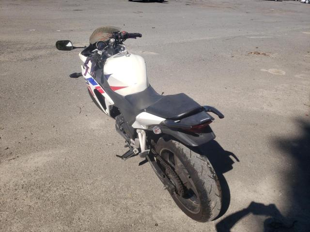 Photo 2 VIN: MLHMC4106D5300615 - HONDA CBR250 R 