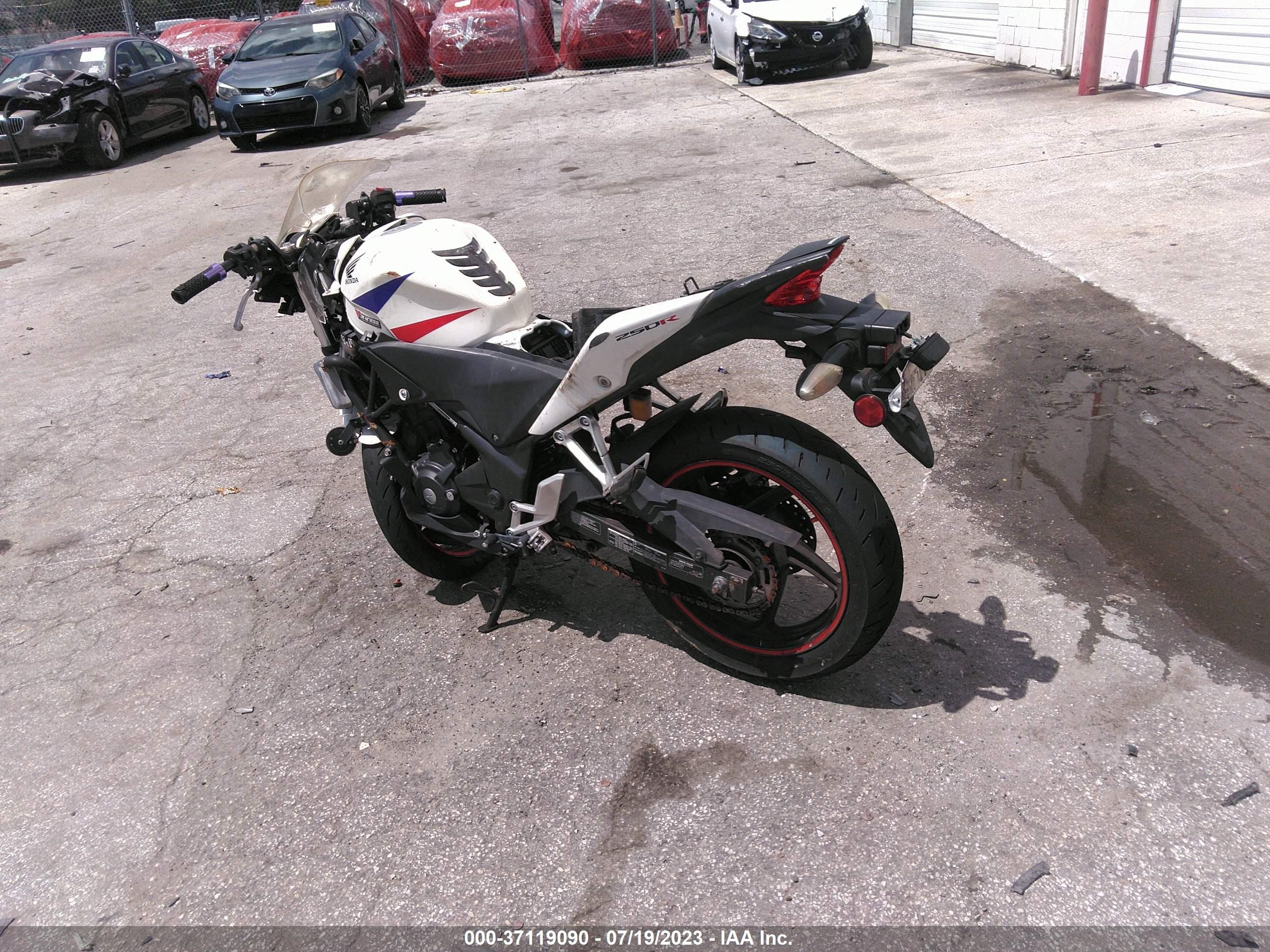 Photo 2 VIN: MLHMC410XD5301654 - HONDA NULL 