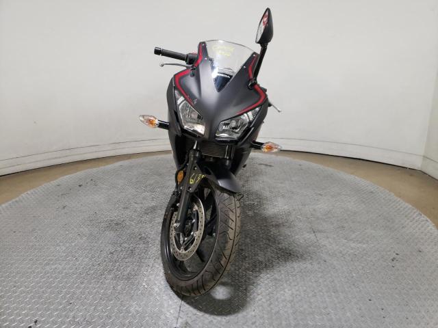 Photo 1 VIN: MLHNC5103M5700285 - HONDA CBR300 R 