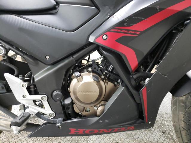 Photo 4 VIN: MLHNC5103M5700285 - HONDA CBR300 R 