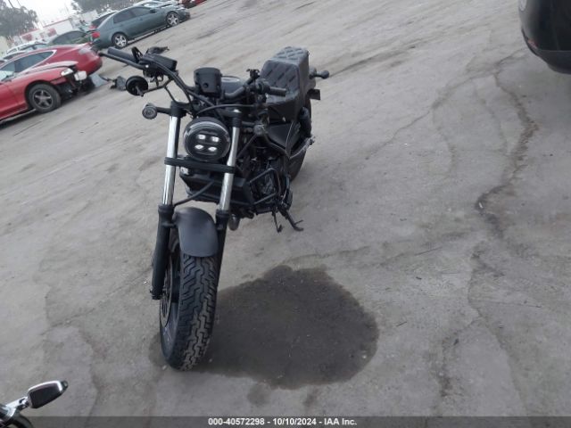 Photo 4 VIN: MLHNC5316L5300063 - HONDA CMX300 (REBEL 300) 