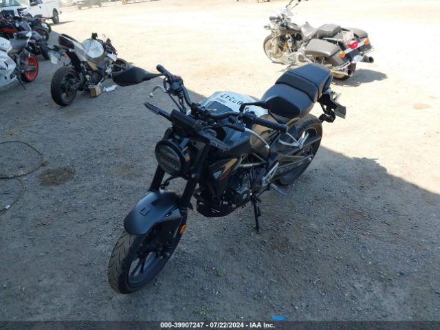 Photo 1 VIN: MLHNC5552R5400797 - HONDA CB300R 