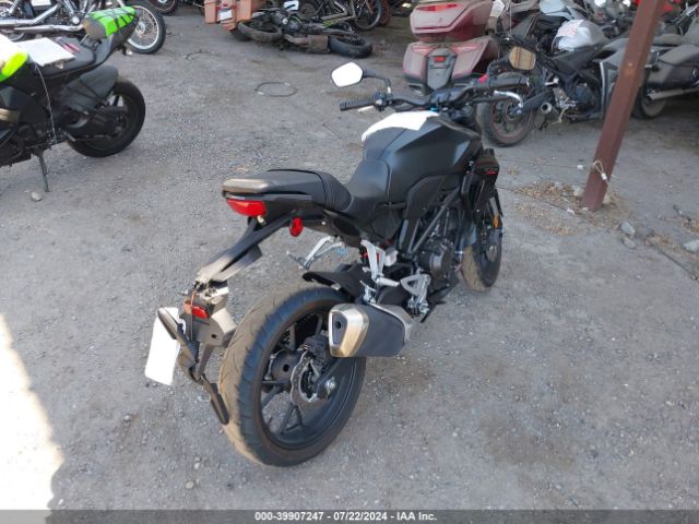 Photo 3 VIN: MLHNC5552R5400797 - HONDA CB300R 