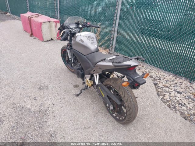 Photo 2 VIN: MLHPC4468F5200872 - HONDA CBR500 