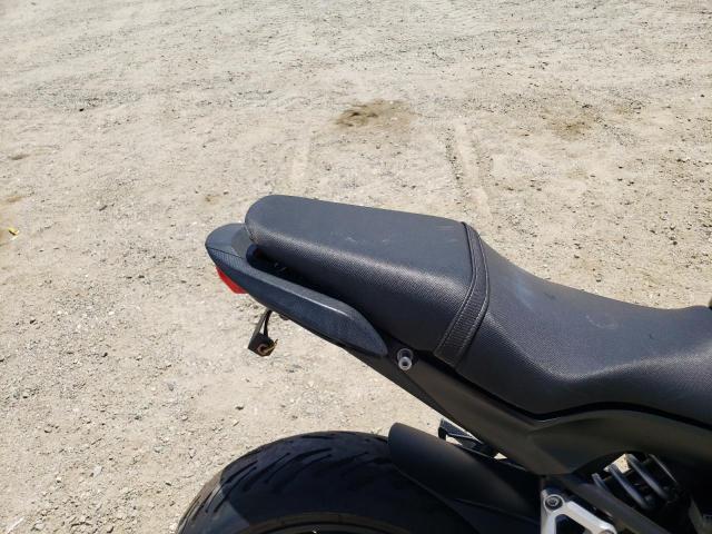 Photo 5 VIN: MLHRC7414E5000049 - HONDA CBR650 F 