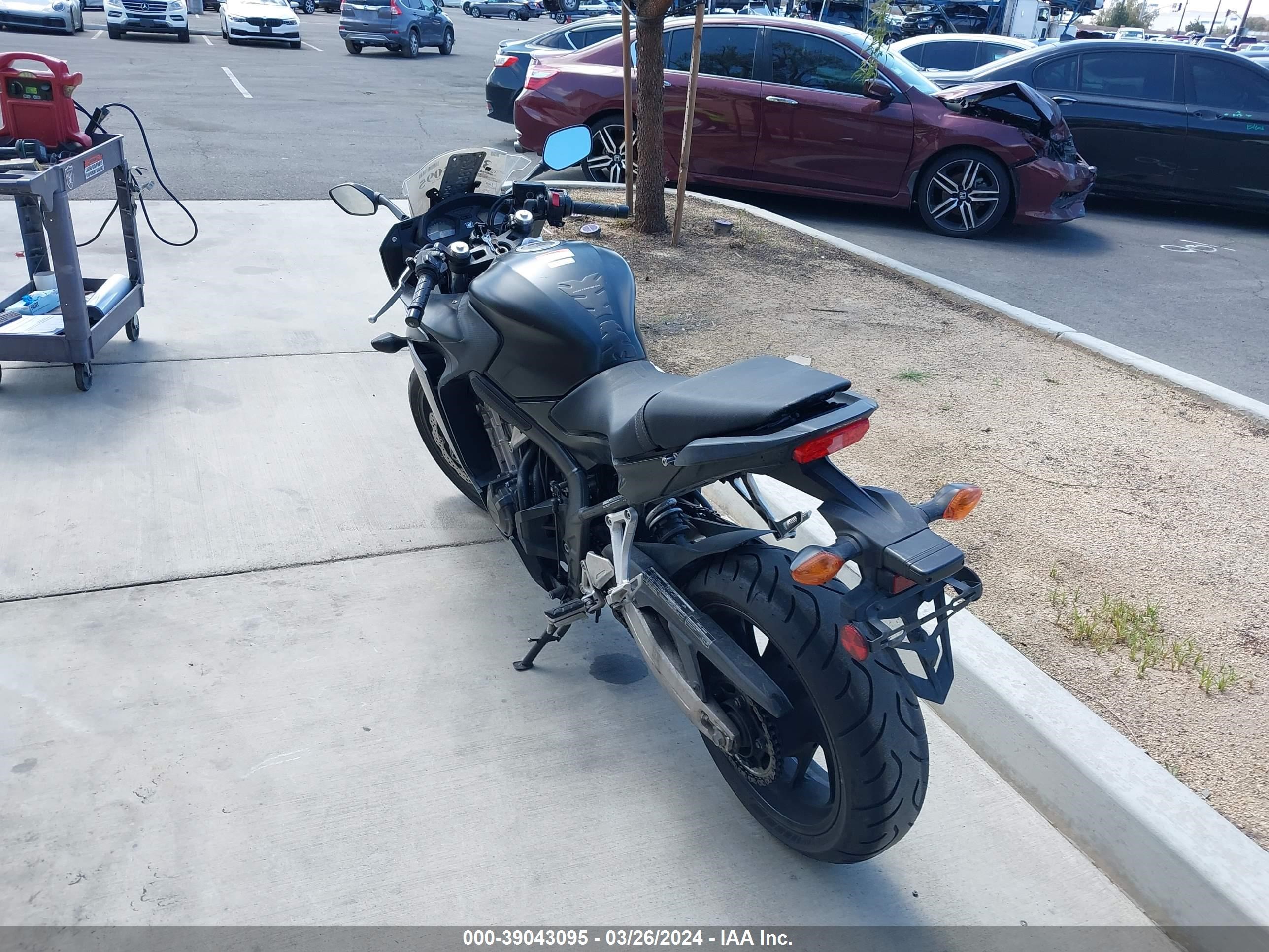 Photo 2 VIN: MLHRC745XG5200049 - HONDA NULL 