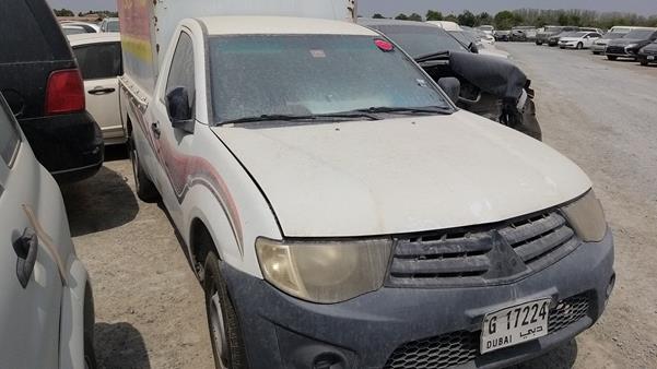 Photo 4 VIN: MMBENKA50BD014077 - MITSUBISHI PICK UP 