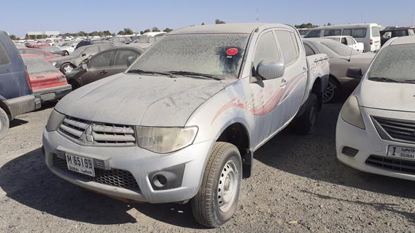 Photo 3 VIN: MMBJNKB50CD050031 - MITSUBISHI L200 