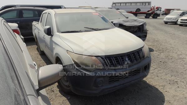 Photo 9 VIN: MMBJNKJ40GH007045 - MITSUBISHI L 200 