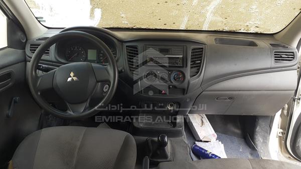 Photo 9 VIN: MMBJNKJ40GH045837 - MITSUBISHI L 200 