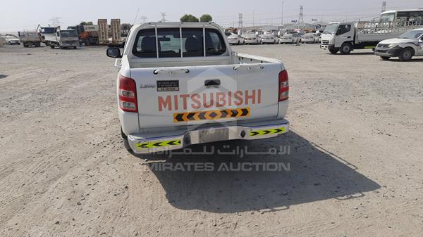 Photo 6 VIN: MMBJNKJ40GH046992 - MITSUBISHI L 200 