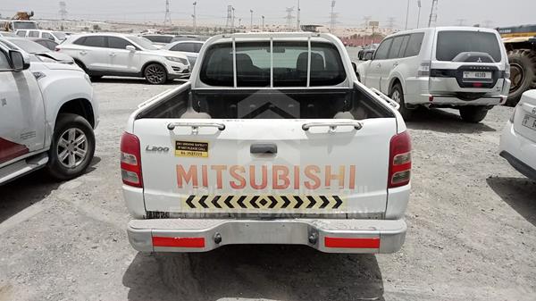 Photo 5 VIN: MMBJNKJ40GH059137 - MITSUBISHI L 200 