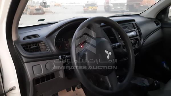 Photo 9 VIN: MMBJNKJ40GH060028 - MITSUBISHI L 200 