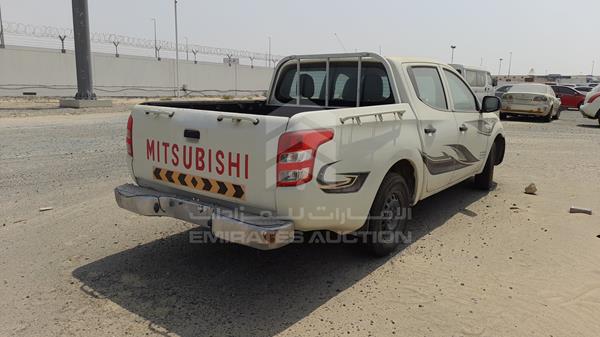 Photo 8 VIN: MMBJNKJ40GH068908 - MITSUBISHI L 200 