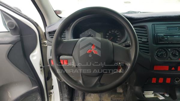 Photo 13 VIN: MMBJNKJ40GH069273 - MITSUBISHI L 200 