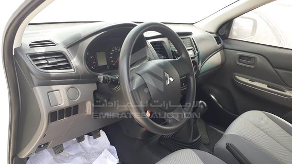 Photo 11 VIN: MMBJNKJ40GH072409 - MITSUBISHI L 200 