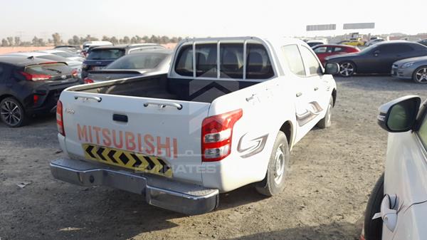 Photo 9 VIN: MMBJNKJ40GH072409 - MITSUBISHI L 200 