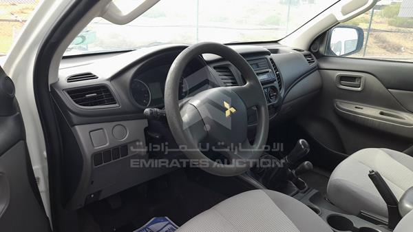 Photo 10 VIN: MMBJNKL40GH046811 - MITSUBISHI L 200 