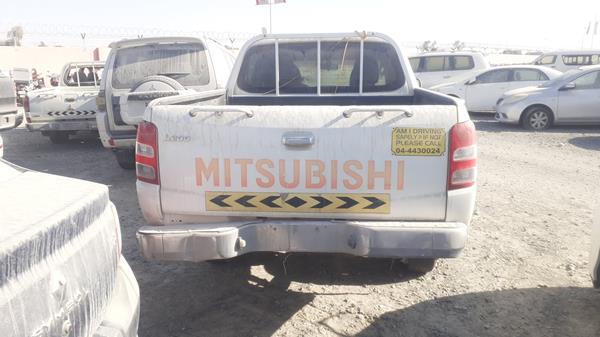 Photo 6 VIN: MMBJNKL40GH056671 - MITSUBISHI L200 