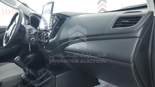 Photo 28 VIN: MMBJNKL40MH010710 - MITSUBISHI L 200 