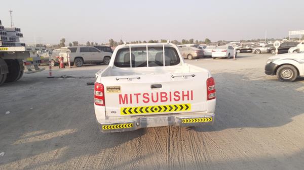 Photo 4 VIN: MMBMG35H4GH008055 - MITSUBISHI L 200 