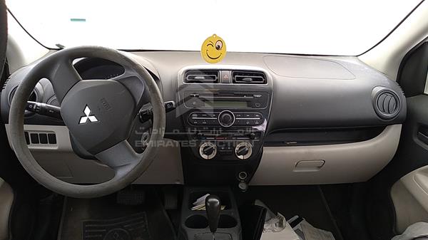 Photo 13 VIN: MMBXTA03AEH015517 - MITSUBISHI MIRAGE 