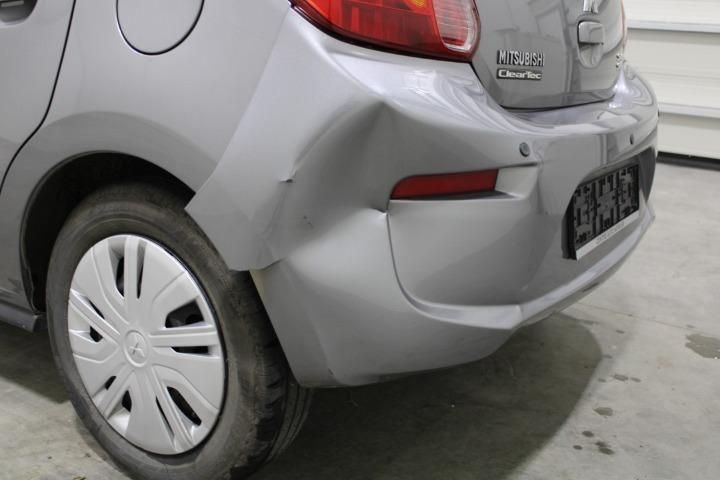 Photo 18 VIN: MMCXNA05AJH001593 - MITSUBISHI MIRAGE HATCHBACK 