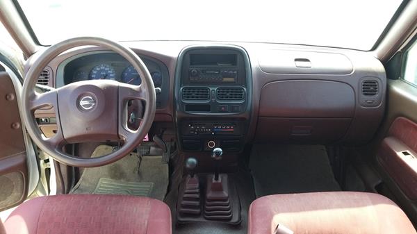 Photo 15 VIN: MNTDD23Y4C6003481 - NISSAN PICKUP 