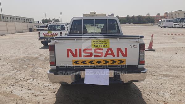 Photo 7 VIN: MNTDD23Y5C6003604 - NISSAN PICKUP 