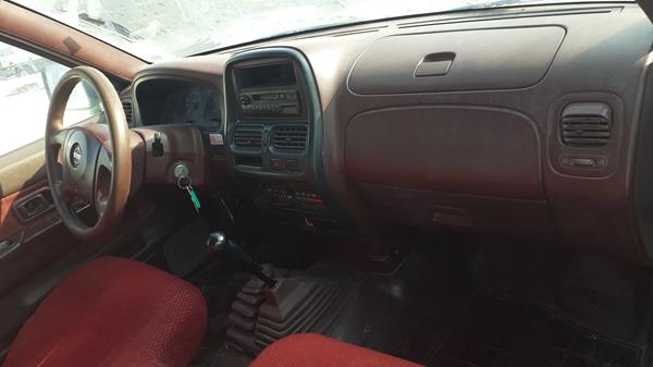 Photo 24 VIN: MNTDD23Y5C6003814 - NISSAN PICKUP 