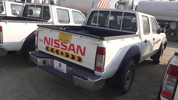 Photo 8 VIN: MNTDD23Y5C6003814 - NISSAN PICKUP 