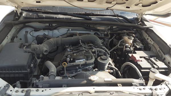 Photo 27 VIN: MR0CX8CB1J0420485 - TOYOTA HILUX 