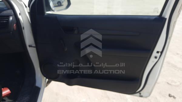 Photo 21 VIN: MR0CX8CB4H0420040 - TOYOTA HILUX 