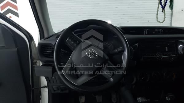 Photo 10 VIN: MR0CX8CD3J0694126 - TOYOTA HILUX 