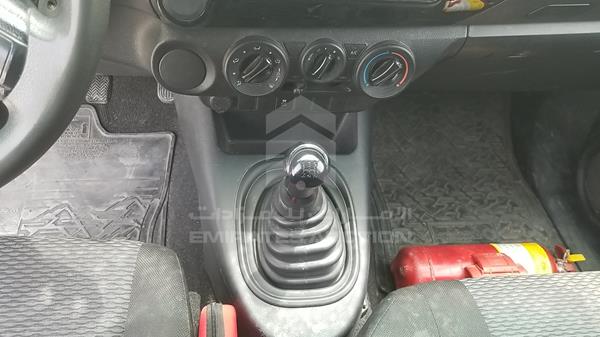 Photo 15 VIN: MR0CX8CD4J0693101 - TOYOTA HILUX 