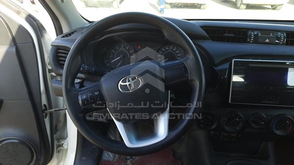 Photo 15 VIN: MR0DX8CD1H0400530 - TOYOTA HILUX 