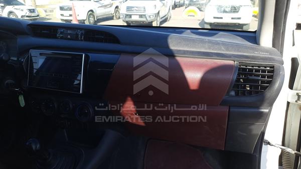 Photo 25 VIN: MR0DX8CD1H0400530 - TOYOTA HILUX 